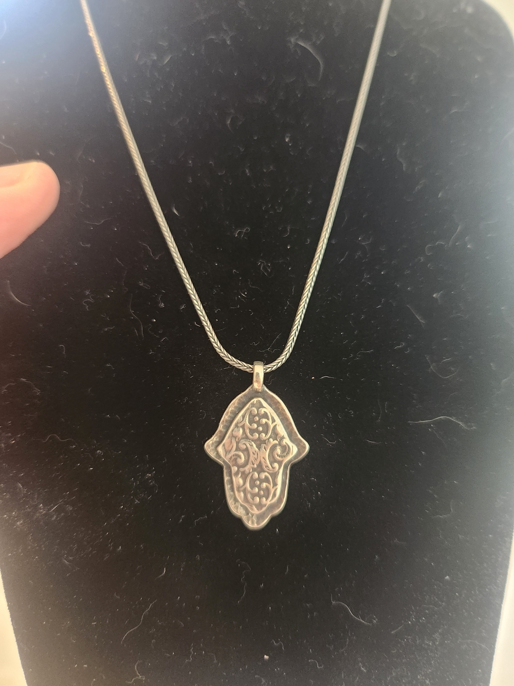 Silpada Sterling Silver Hamsa Hand Pendant Necklace